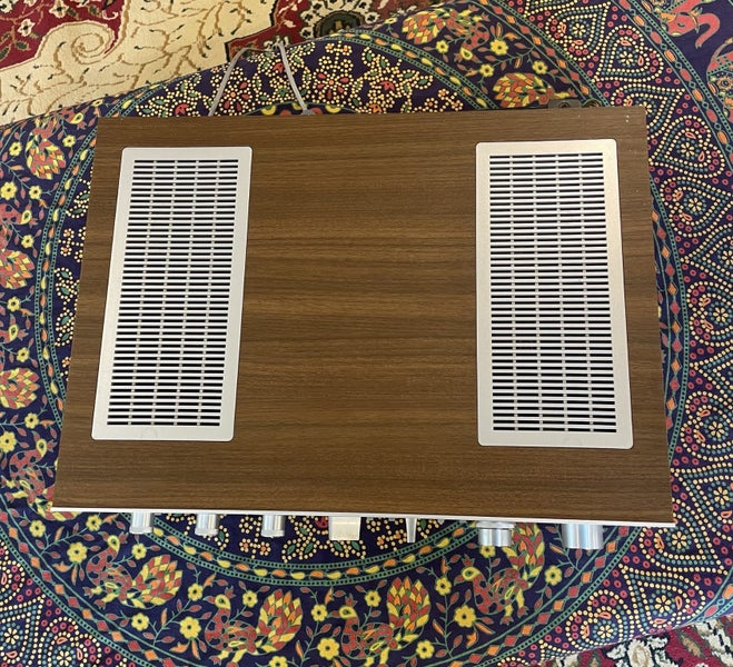 Yamaha CR-620 Stereo Receiver/Amplifier Carousel 2