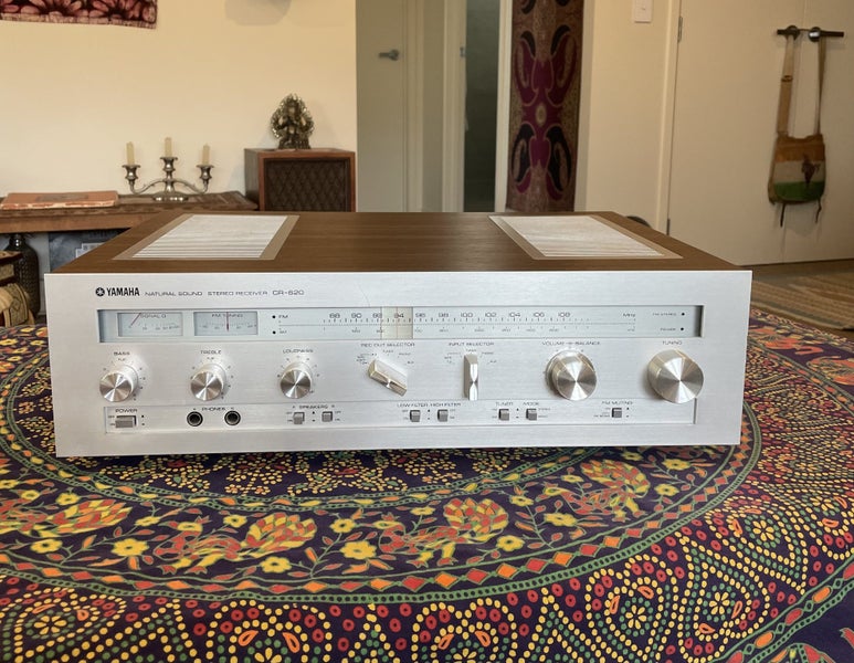 Yamaha CR-620 Stereo Receiver/Amplifier Carousel 1