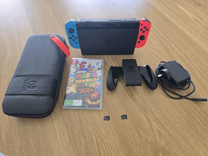 Nintendo Switch OLED Bundle Carousel 2