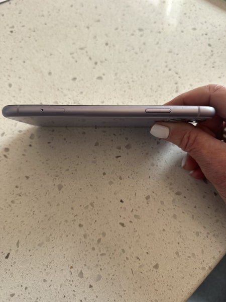 iPhone 11 128GB Excellent Condition64492696482947113