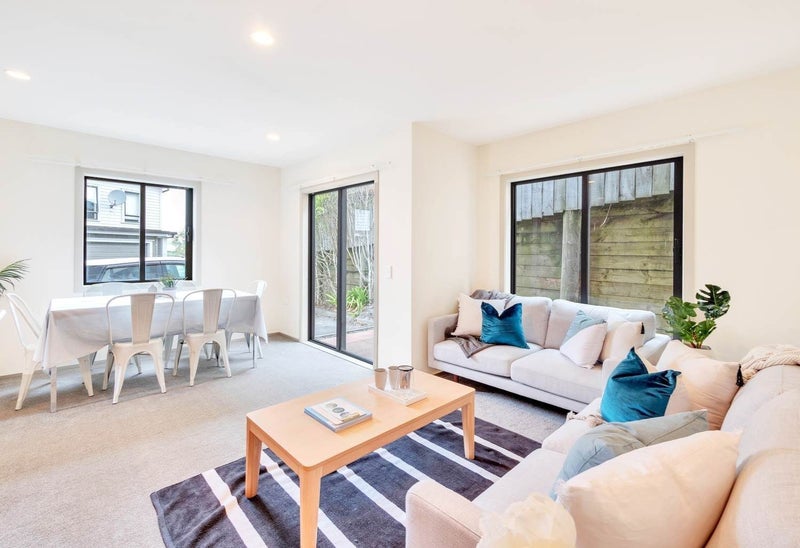 Albany, 3 bedrooms64492846167683112