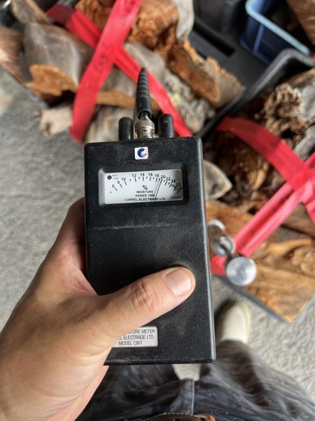 Ancient Swamp Kauri – Small Items / Offcuts / Roots Lot64493469930754111