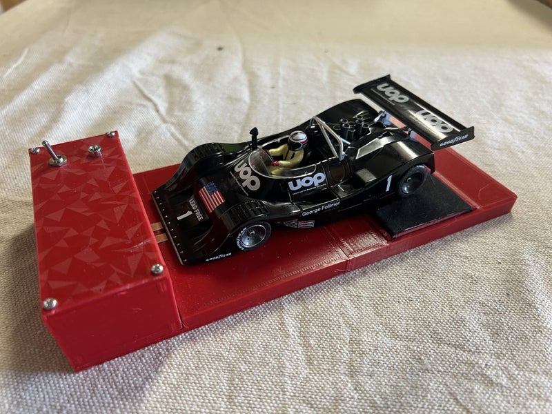 Slot Car Tyre Conditioner board - RED Carousel 3