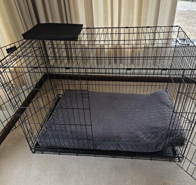 Large dog crate with bed and cover RRP $319 for crate Carousel 1