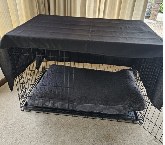 Large dog crate with bed and cover RRP $319 for crate Carousel 2