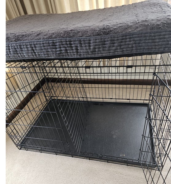 Large dog crate with bed and cover RRP $319 for crate Carousel 7