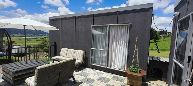 Portable two-bedroom cabin *Spare room, office/work studio, gym etc!!* 6x3m Carousel 1