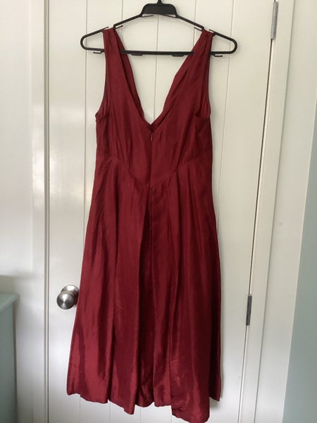 Gorgeous NZ designer dress by PLUTO Carousel 2