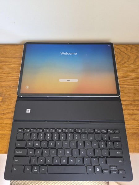 SAMSUNG Galaxy Tab S10 FE Plus 13.1 Inch Screen and Keyboard Slim Cover Carousel 2