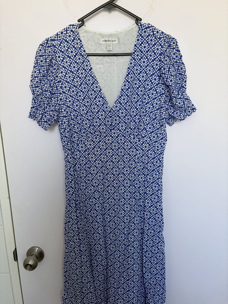 Midi Dress Bundle - size 1064625801901314113