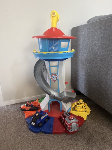 PAW Patrol Lookout Tower plus 5 vehicles and figures! Carousel 2