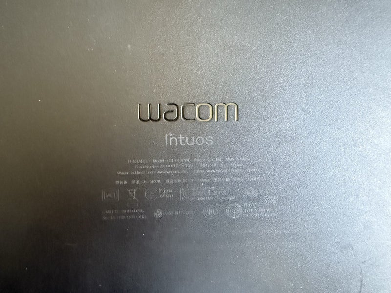Wacom Intuos (medium) model CTL 6100wl Carousel 5