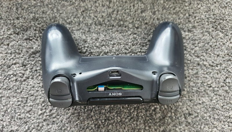 PlayStation 1, 2 & 4 Pro, Suit Parts Carousel 19