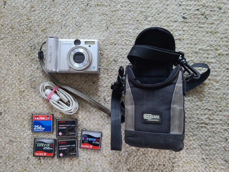 Canon PowerShot A95 digital camera Carousel 1