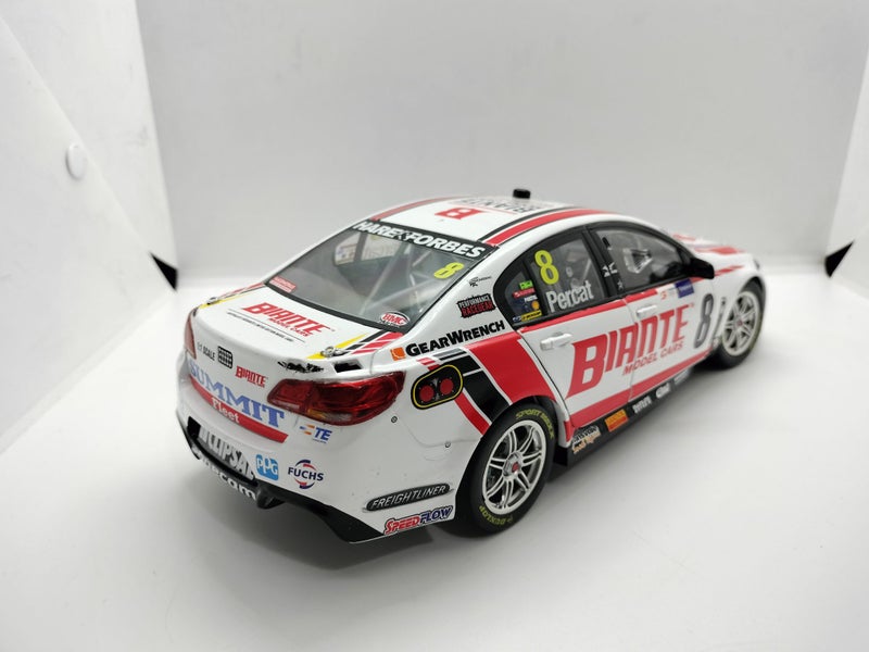 1/18 Holden Commodore VF v8 supercar Carousel 5