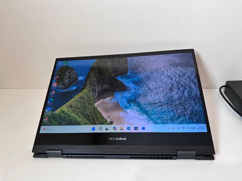 $1 Res Asus ZenBook Flip 2-in-1 11th Gen Core i7-1165G7 16GB 512GB OLED Touch64496812085505111