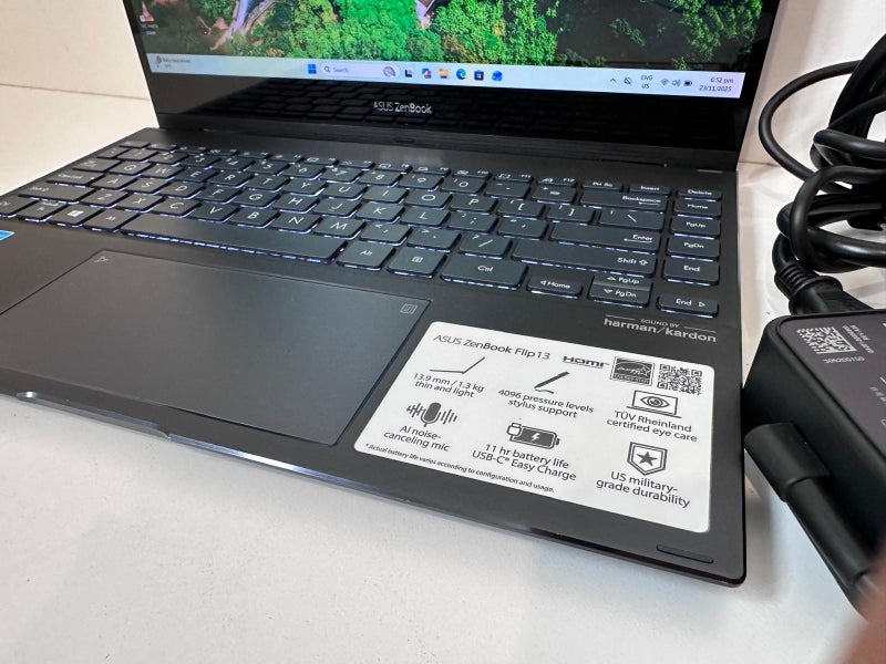 $1 Res Asus ZenBook Flip 2-in-1 11th Gen Core i7-1165G7 16GB 256GB OLED Touch64496812094593113