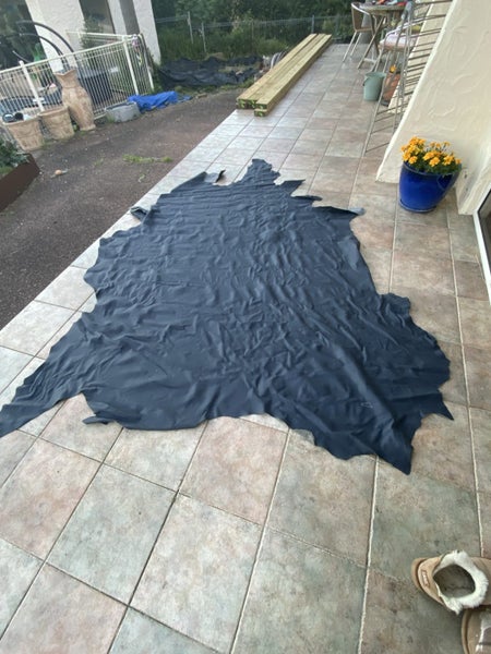 Cobalt blue leather Carousel 2