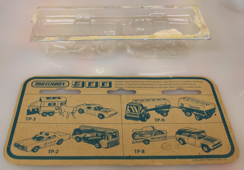 Matchbox Army Twin Pack Mercedes 300 SE & Binz Ambulance Mint Boxed Carousel 9