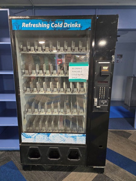 Drink Vending Machine Carousel 1