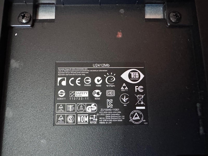 $1 Reserve – 2x Dell UltraSharp U2412Mb 24" Monitors – Used64497419349763114