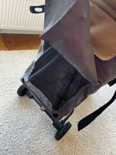 Edwards & Co Travel Push Chair Carousel 11