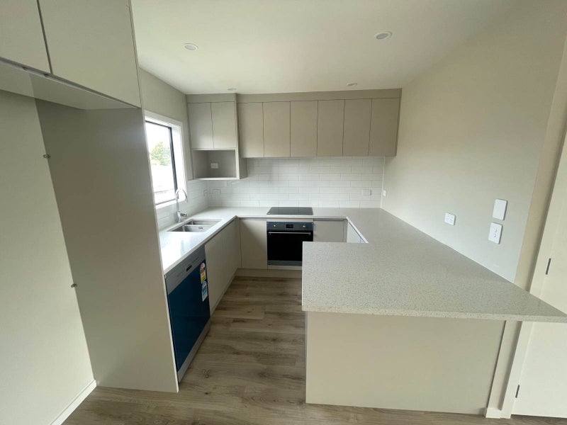 Takanini, 4 bedrooms64497378235651112