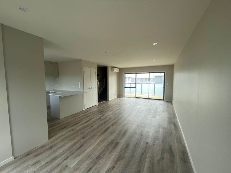 Takanini, 4 bedrooms64497378235651113