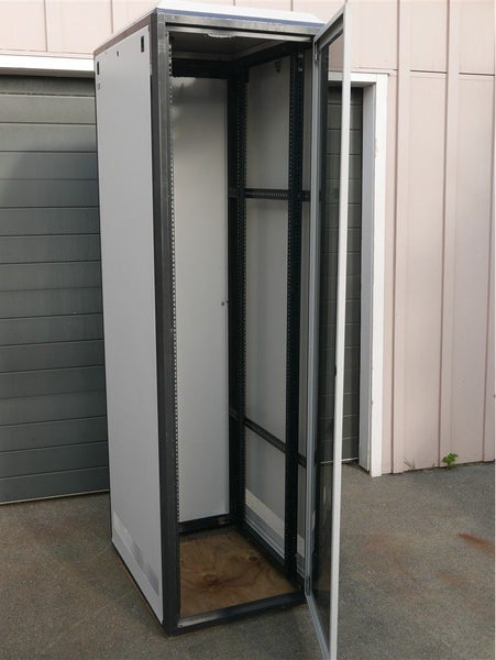 45U , 31 inch , 19 inch data server rack cabinet enclosure Carousel 2