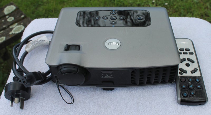 Dell 3400MP DLP Micro Portable Projector64497598624387110