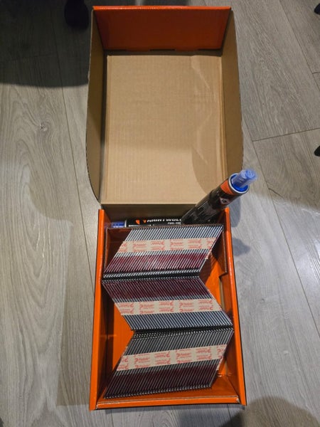 FrameMaster NightWolf Bright D-Head Smooth Nail 90 x 3.15mm 3000 Pack(brand new) Carousel 2