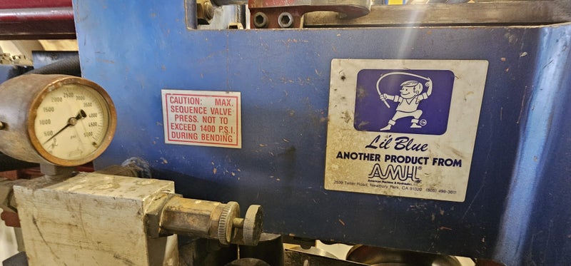 Exhaust tube bender with flaring tool64501513589505112