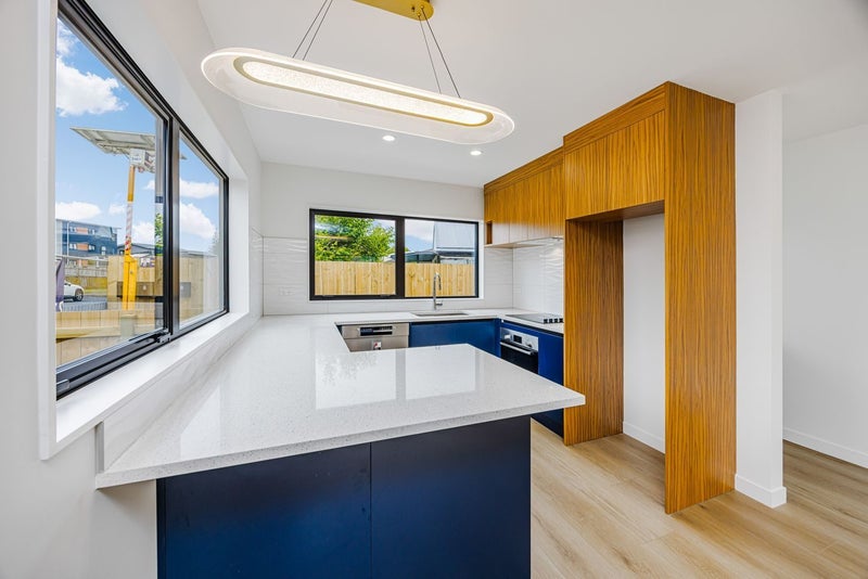 Manurewa, 3 bedrooms64502006593795112