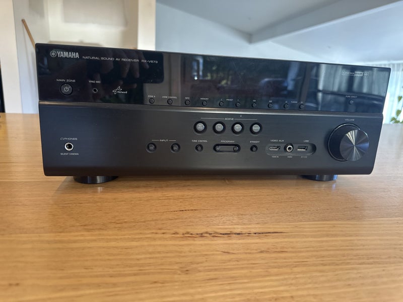 Yamaha RX-V673 Surround Amplifier64503752649473114