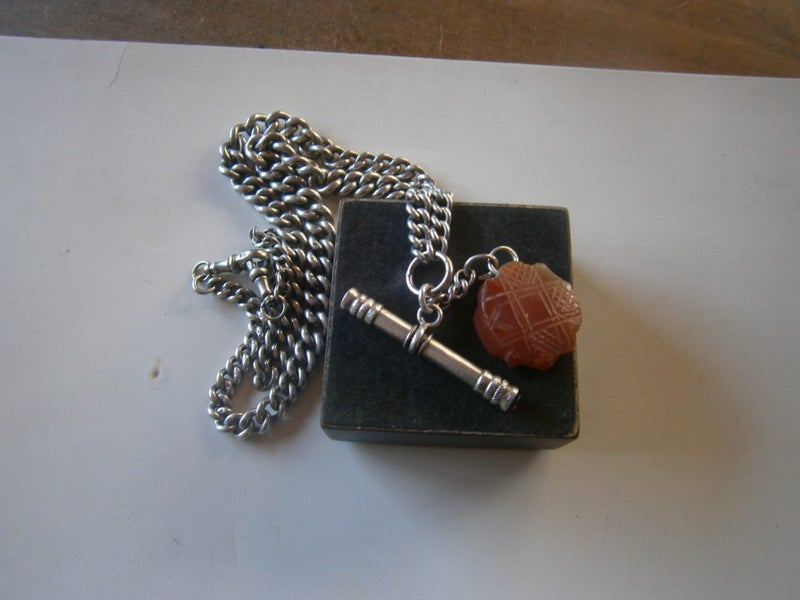 ANTIQ.STG.SILV.DBLE ALBERT FOB CHAIN + TBAR & CARNELIAN FOB (104gms) Carousel 2