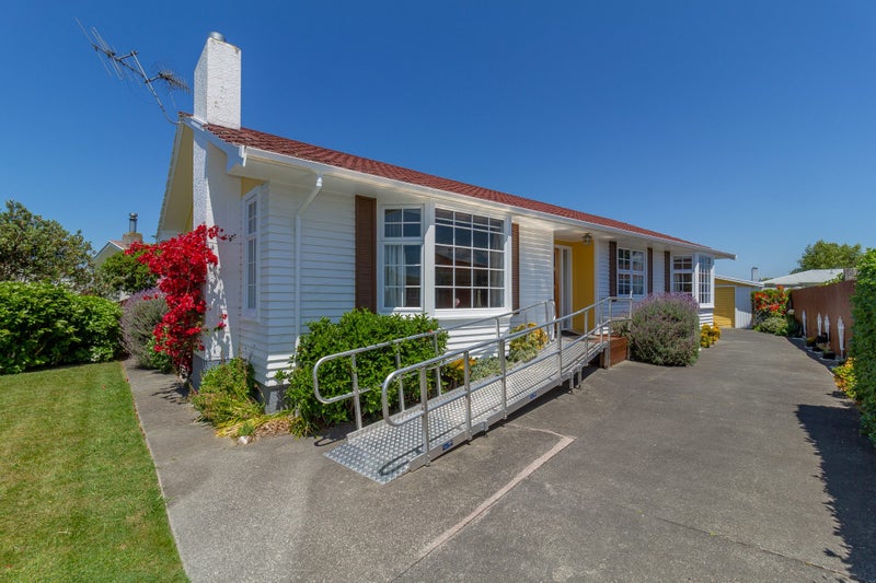 Your First Home Starts Here!64503341769475113