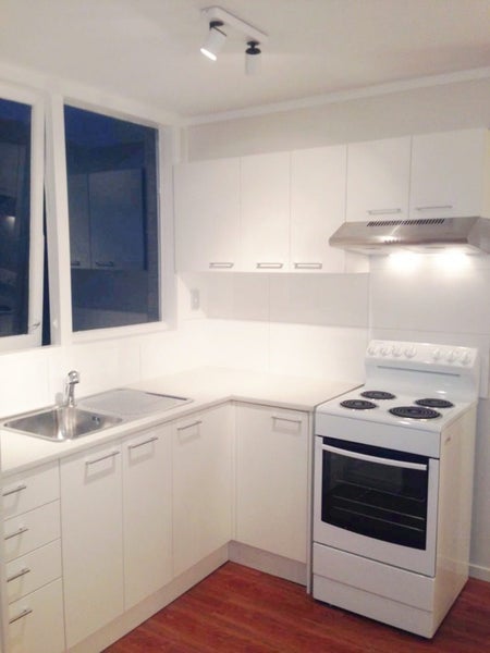 Epsom, 2 bedrooms64503437597570113