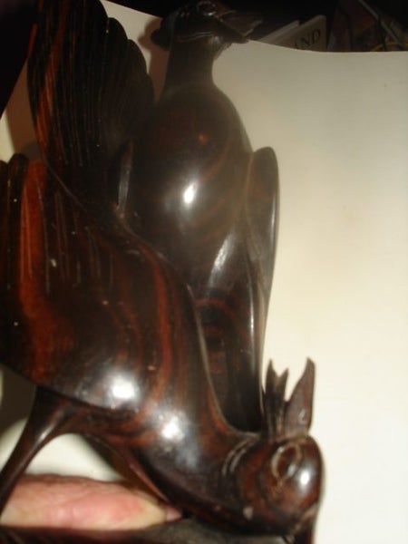 2 x CARVED WOODEN BIRDS ON TREE STUMP Carousel 3