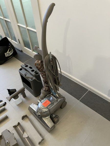 Kirby Sentria 2 vacuum with accessories Carousel 2