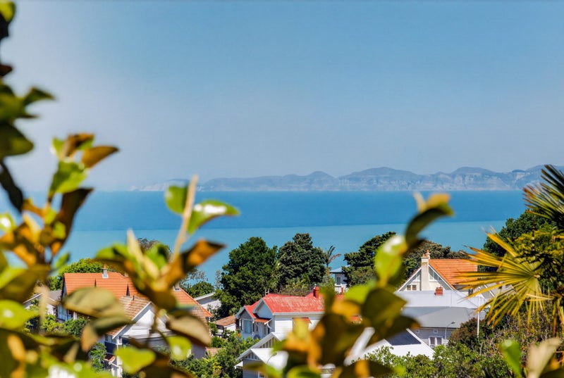 MORTGAGEE AUCTION - Must Be Sold!64504330129666113