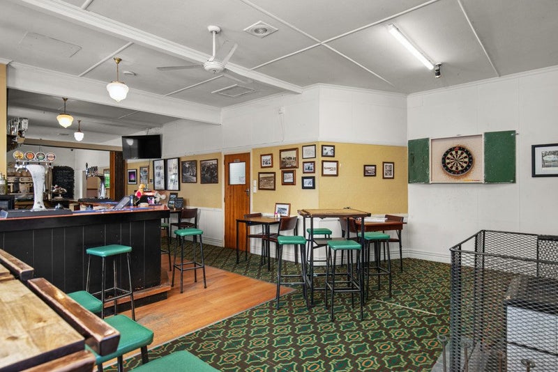 Lauder Hotel - Options Aplenty64506597766403114