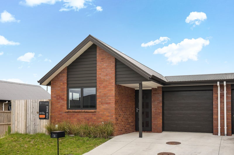 Stylish New 2BR Duplex in Horsham Downs64505126712322110