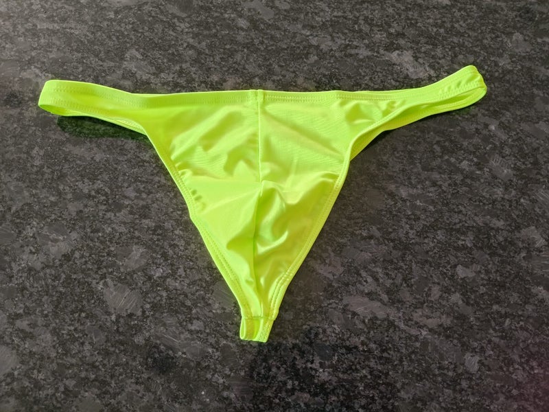 LASTEST Mens T Back Thong to fit waist in XXL LAST PAIR Carousel 1