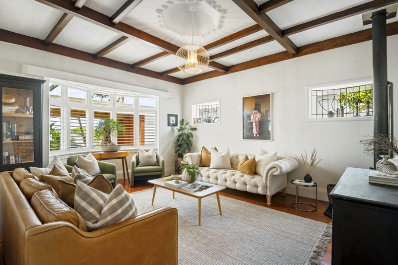 Short call Auction. Get in quick!64505514832001112