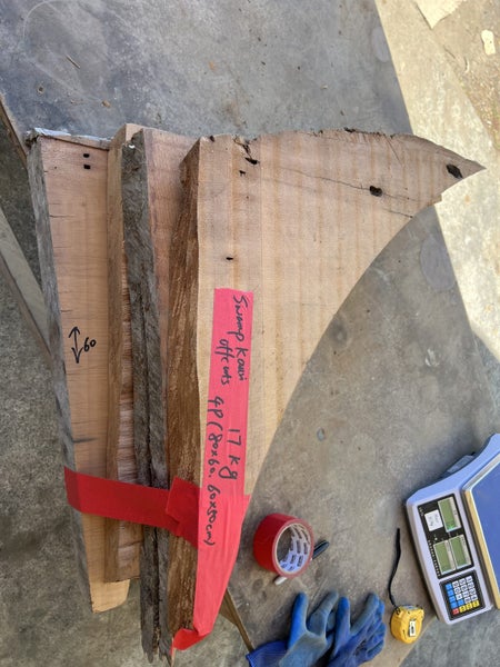 One Lot of Solid Ancient Swamp Kauri Offcuts (CNC-Cut Round Table Blanks)64505943375747111