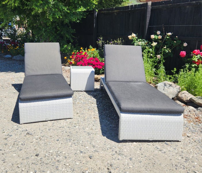 Simplicity Sun Loungers x 2 and Side Table64506152709633112