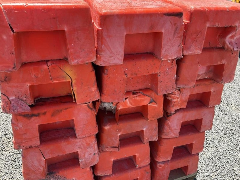 Pallet of Temporary Fence Bases Carousel 9