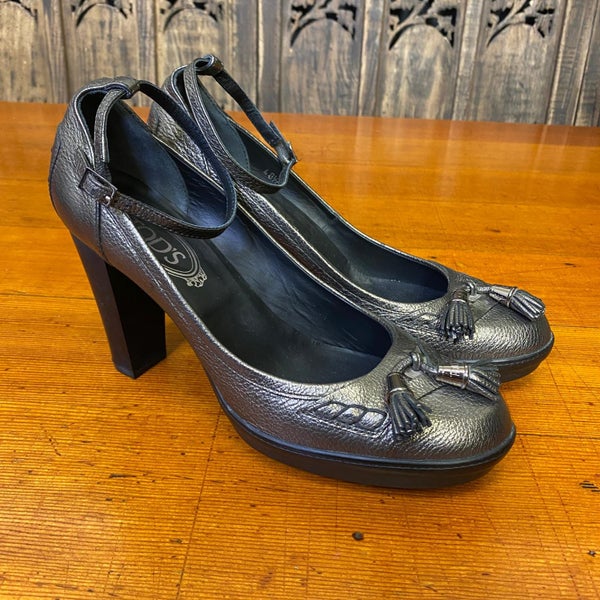 Chic metallic tassel heels TOD’S - Made in Italy Carousel 1