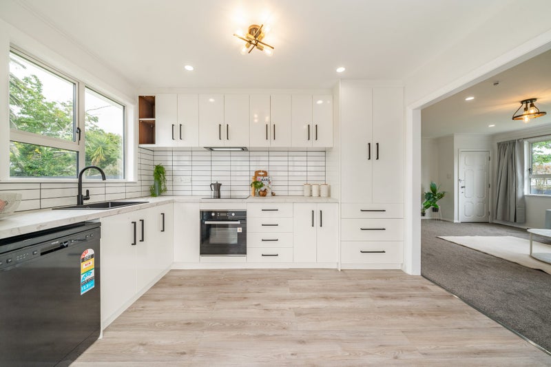 Renovated + Sleepout! - Deadline Auction64506499010051114