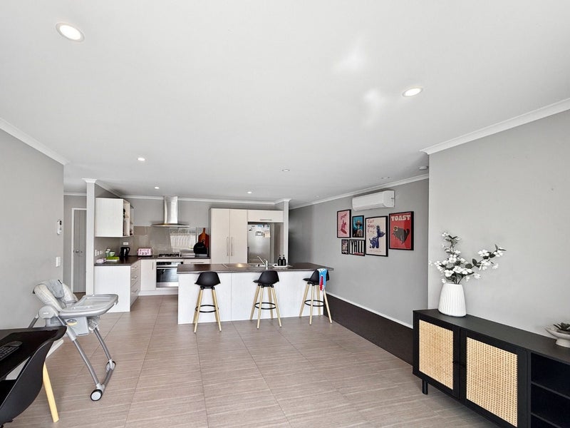 Trentham, 3 bedrooms64506597748611111